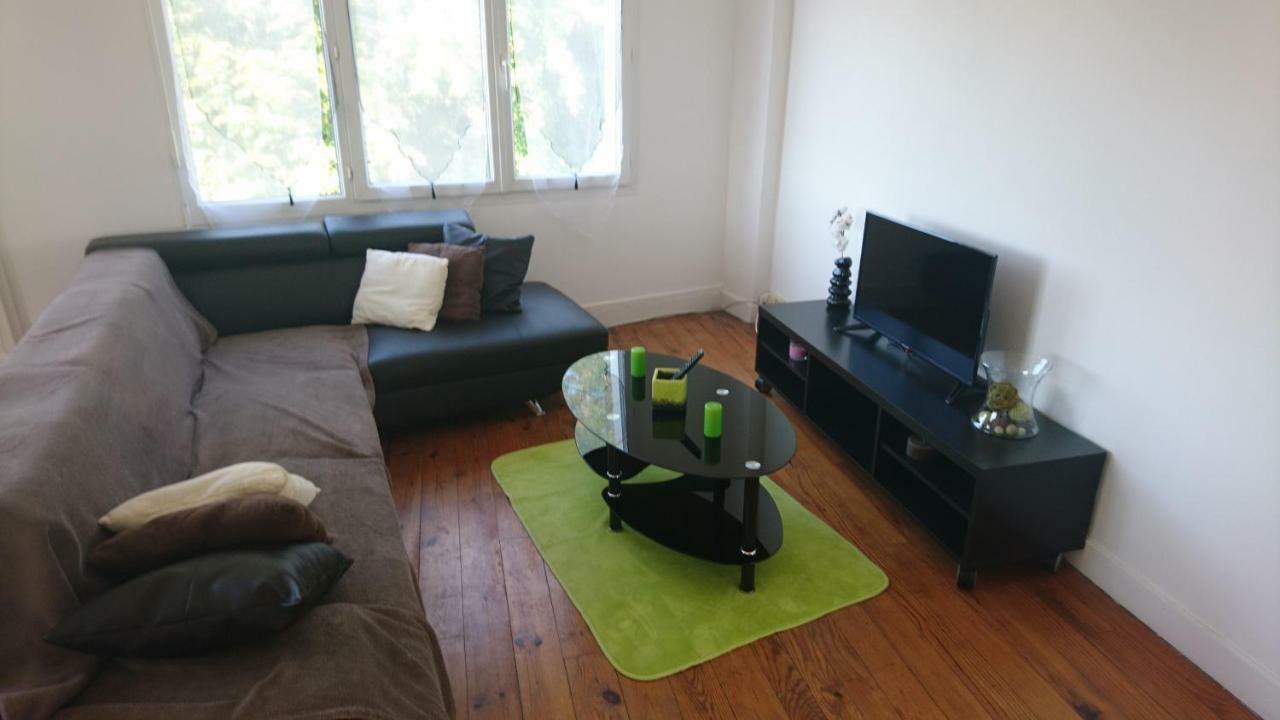 Appartement De 79 M² A 500 Metres De La Cure Жонзак Екстериор снимка